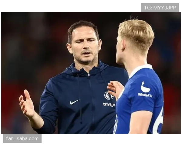 兰帕德连续前插撕开防线，中场进攻角色悄然转变